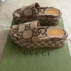 Gucci sandals